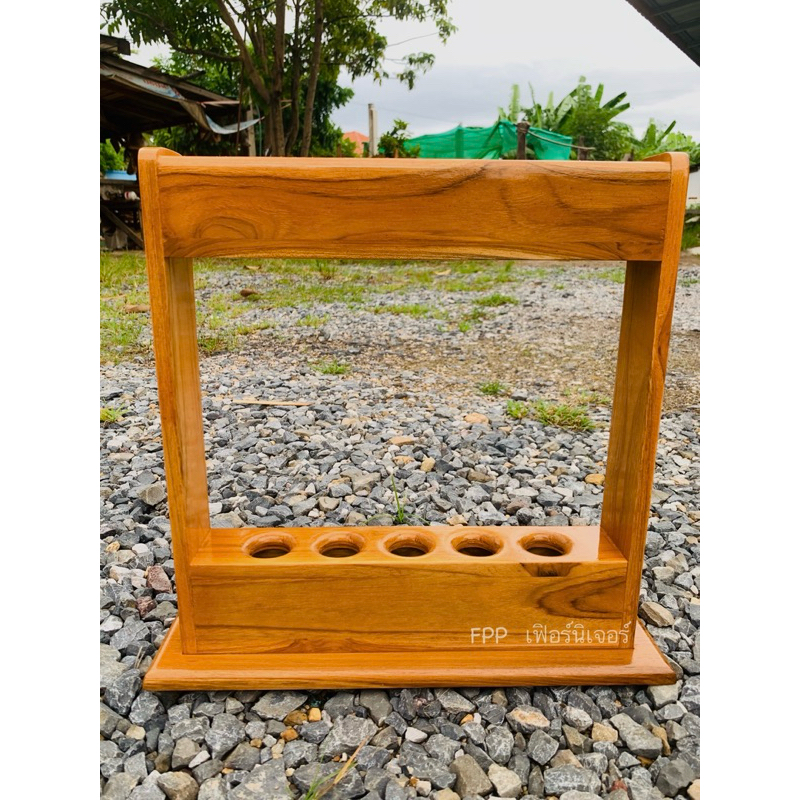ที่เสียบไม้กวาด แบบเรียบ เสียบไม้กวาดได้ 5 ด้าม ผลิตจากไม้สักแท้ ขนาด กว้าง6 cm ยาว36 cm สูง39 cm ฐาน11x40cm#สินค้าตรงปก