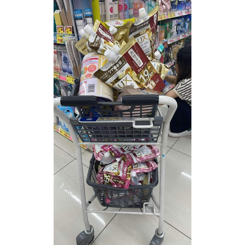 พร้อมส่ง LUX SUPER RICH SHINE นำเข้าจากญี่ปุ่น🇯🇵🇯🇵