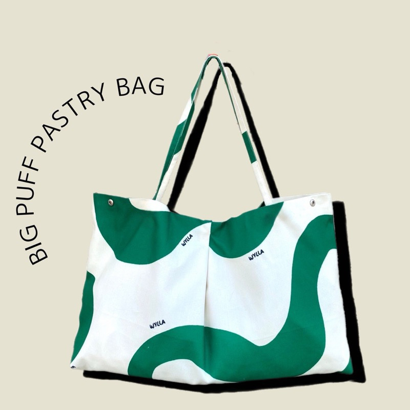 Wyllabrand กระเป๋าผ้า Big Puff Pastry Green tea churros