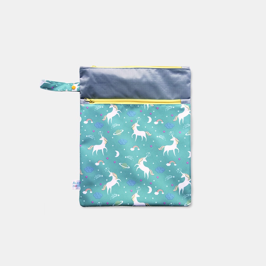 Alan Hops  รุ่น Wet/Dry Bag ลาย Green Unicorn