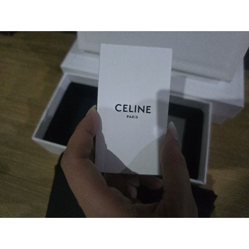 แว่นมือ 2 - CELINE Triomph