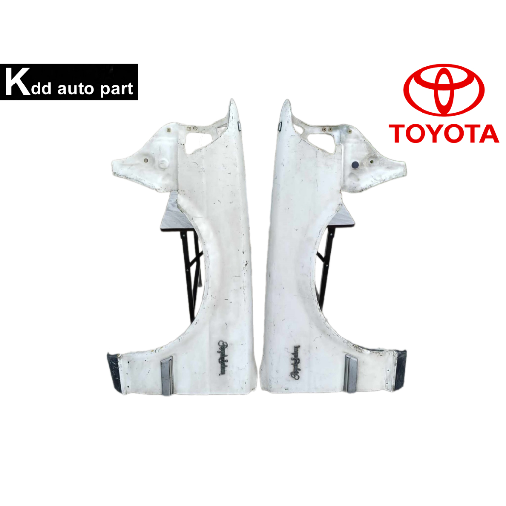 แก้ม บังโคลนหน้า Toyota Crown MS132