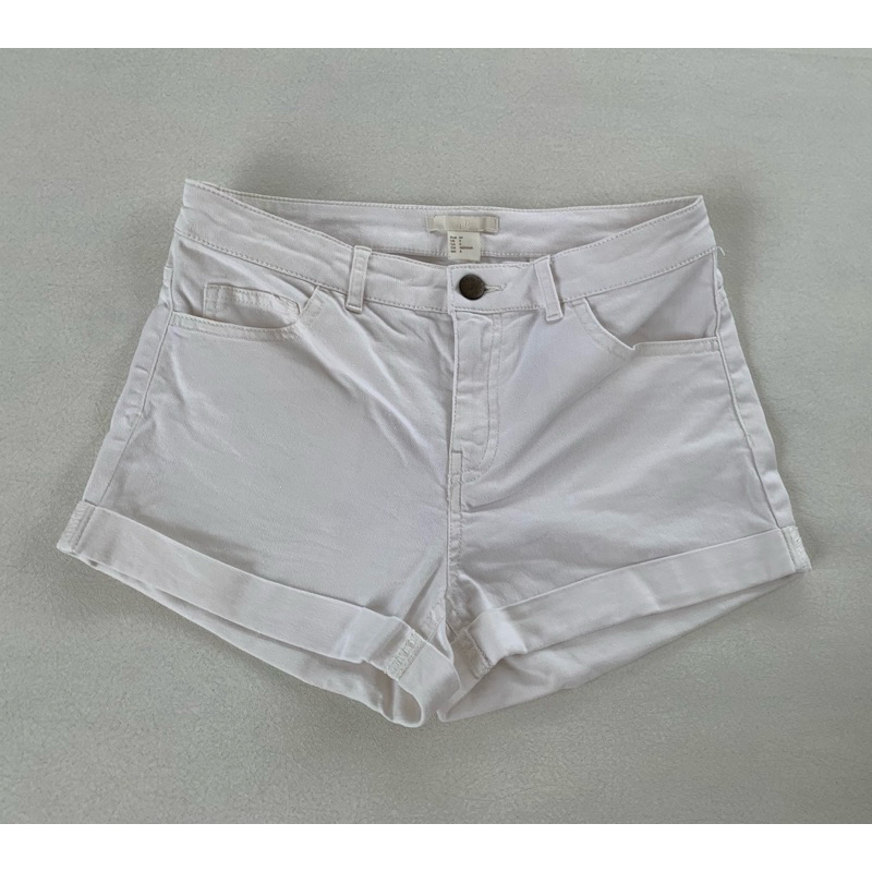 A310.กางเกงขาสั้นมือสองH&m