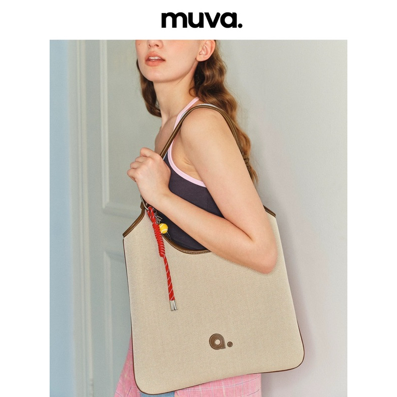 พรีออเดอร์ MU VA รุ่นใหม่ Casual daily tote bag - vest bag หนังแท้ 100%