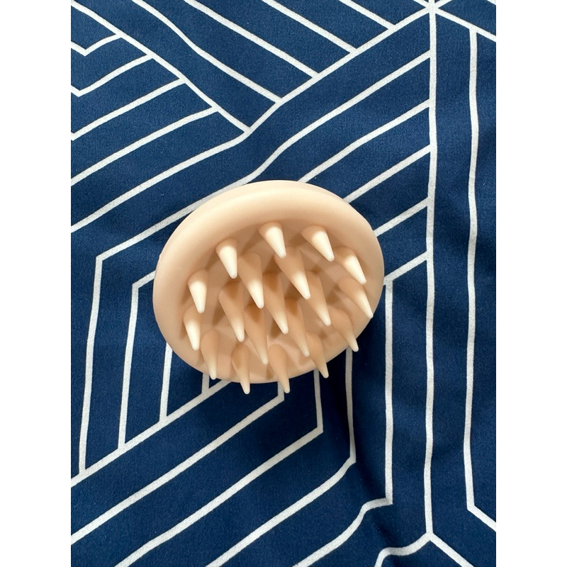 ที่นวดศีรษะ ผม daeng gi meori