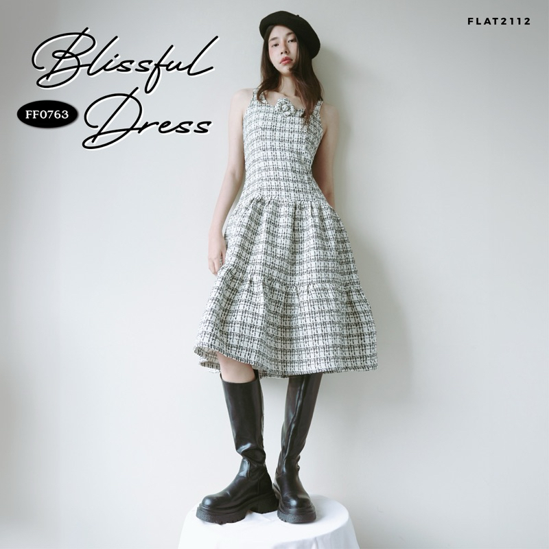 FLAT2112 FF0763 : BLISSFUL DRESS เดรสยาว ผ้าทวีต แขนกุด