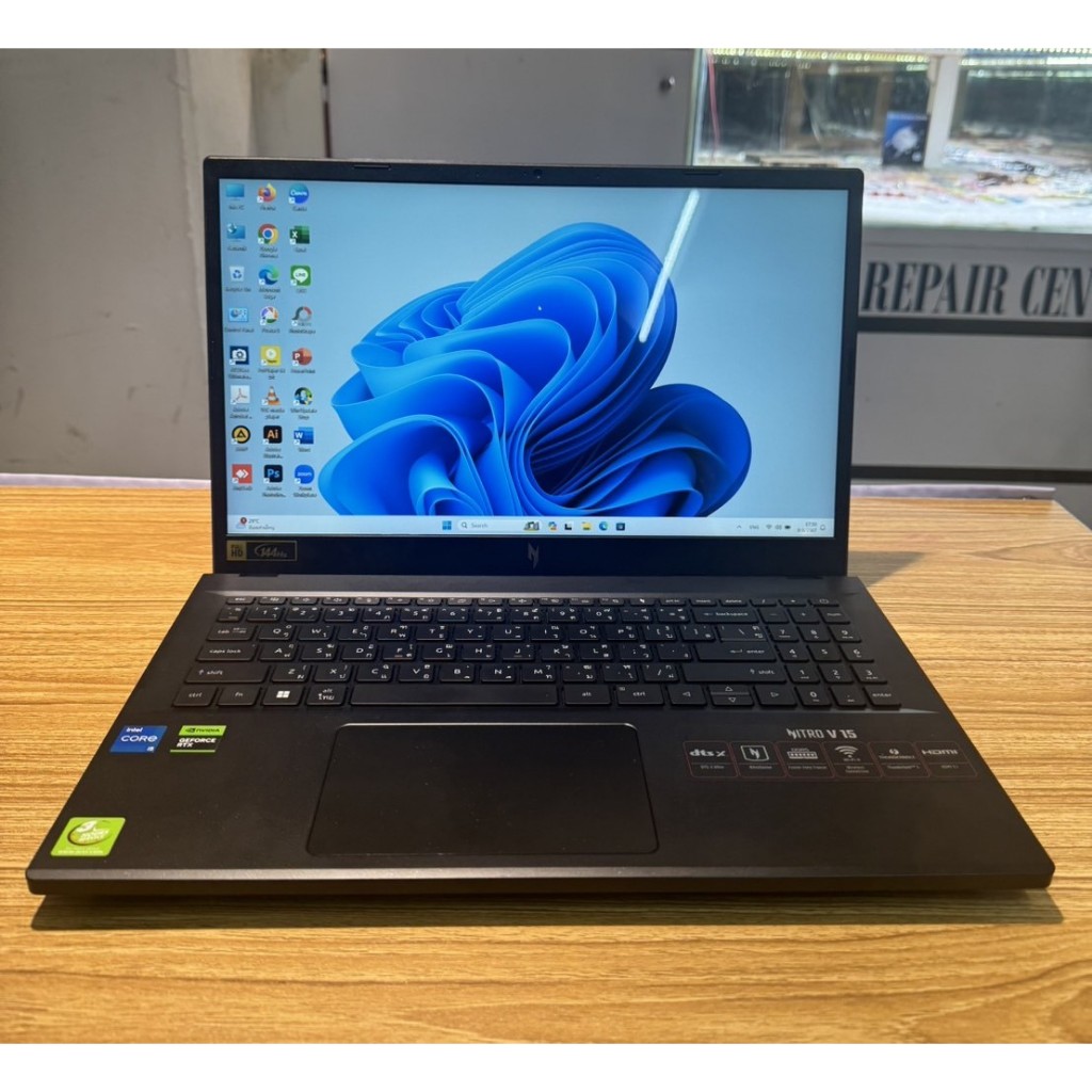 โน้ตบุ๊คเกมส์มิ่งมือสอง ACER NITRO V 15 CPU I5GEN13, RTX 4050 6GB ประกันศูนย์เหลือถึง 29/09/2026