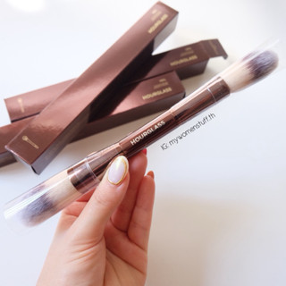 HOURGLASS Veil Powder Brush แปรงแต่งหน้า แปรงสองหัว