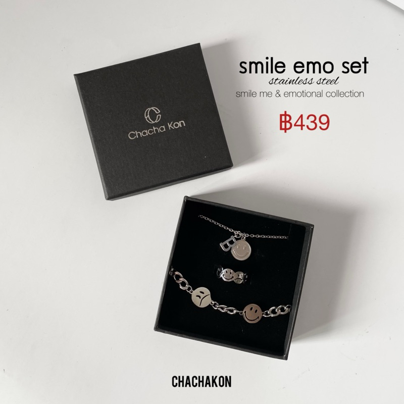 เซต smile emo สแตนเลสทั้งเซต 439-. มีกล่องใส่ให้