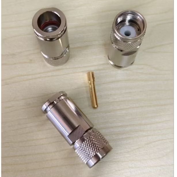 #ขั้วสายนำสัญญาณ10DFB