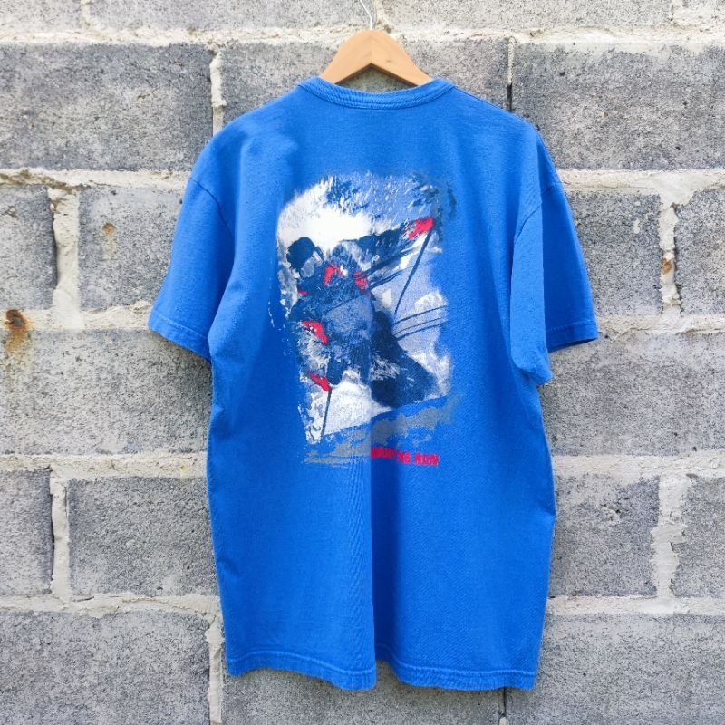 เสื้อยืดวินเทจ 90s 90s Marlboro Cigarette Ski Pocket Tee