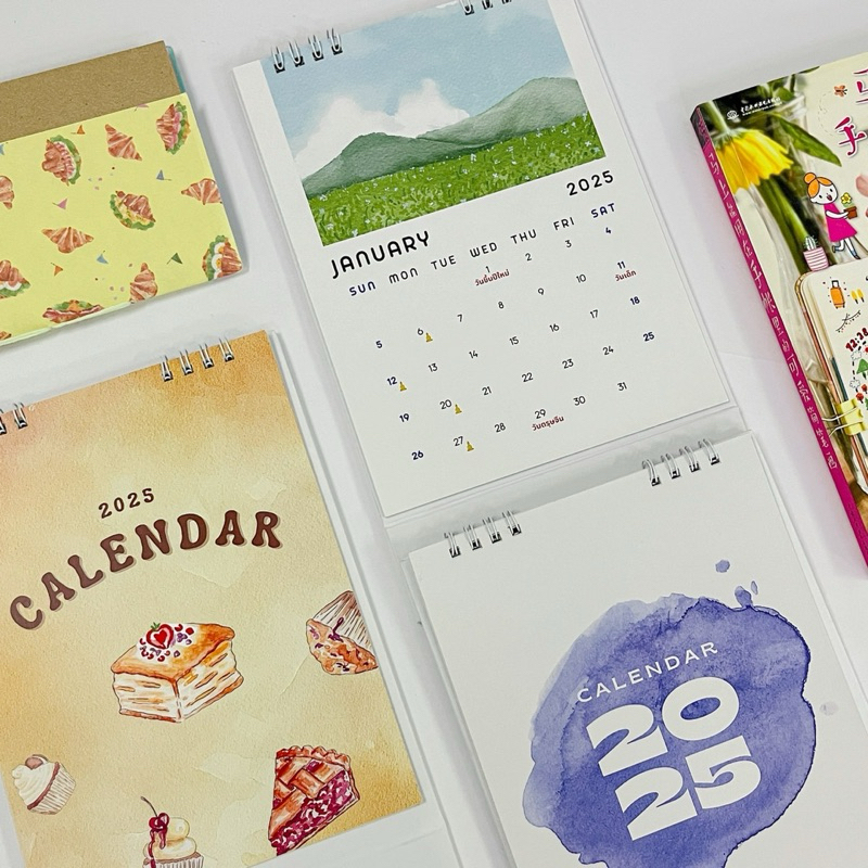 ปฏิทินตั้งโต๊ะ ปี 2568/ 2025ขนาดเล็ก 4x6/8x6 นิ้ว ขนาดเล็ก น่ารัก