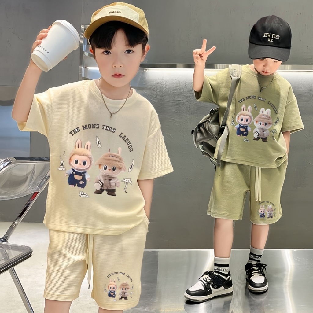 PRINCESS KESLI ชุดเซ็ตแฟชั่นเด็ก เสื้อคอกลมแขนสั้นกางเกงขาสั้น พิมพ์ลายลาบูบู้น่ารัก ฤดูร้อน 1-11 ปี