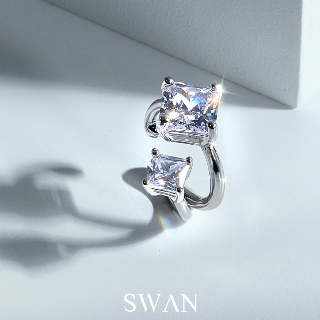 [ส่งด่วนฟรี]SWAN - Princess Twins Candy Ear Cuff ต่างหูหนีบเงินแท้ ฝังเพชร Cubic Zirconia