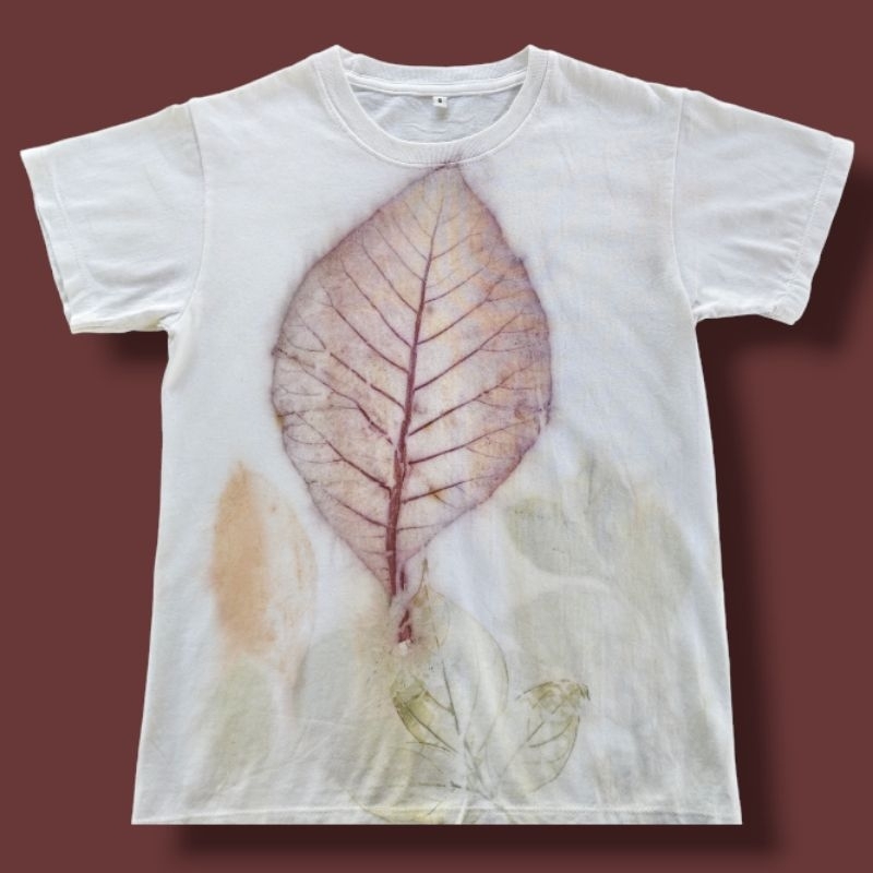 เสื้อยืดพิมพ์ลายธรรมชาติ Eco-print