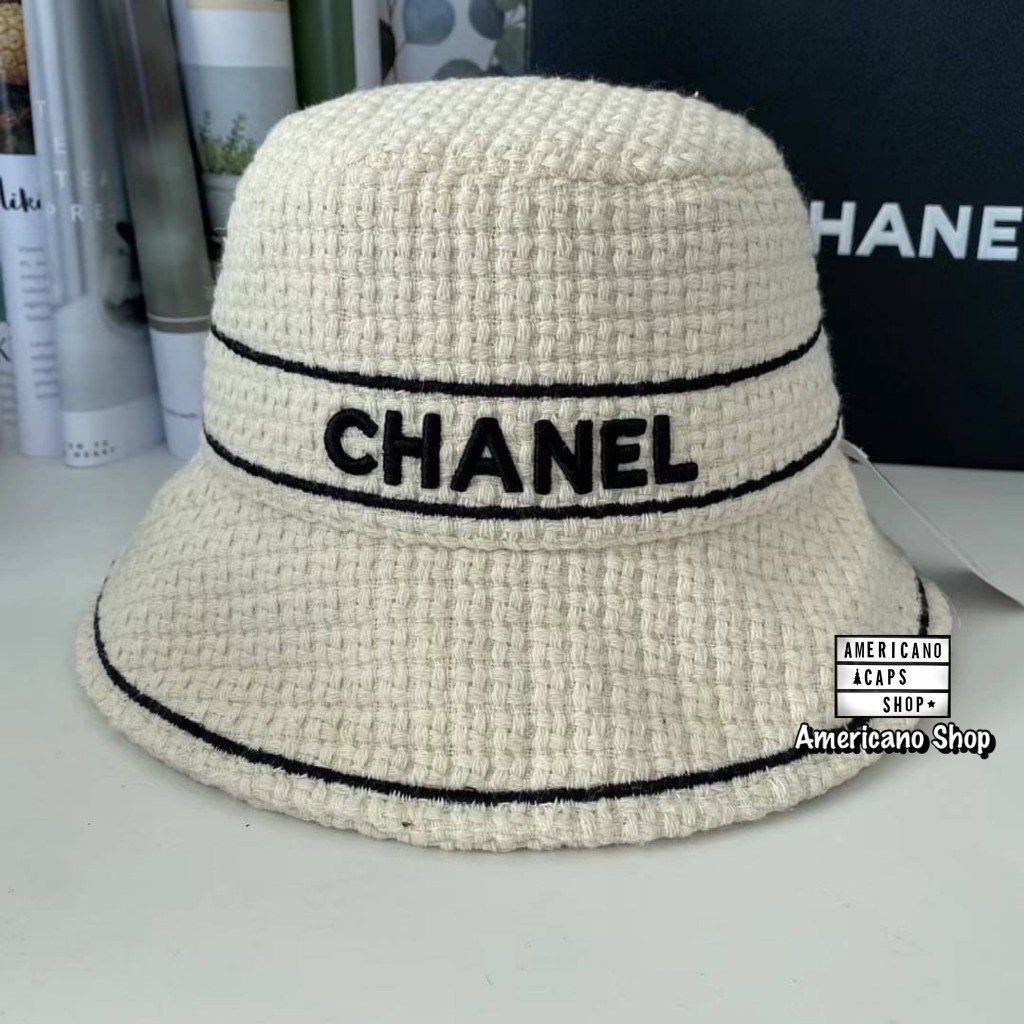 หมวกบักเก็ต Bucket สไตล์แฟชั่นเกาหลี แชแนล ปีกกว้าง งานปัก  มี 2 สี งานคุณภาพ100% (ส่งจากไทย)