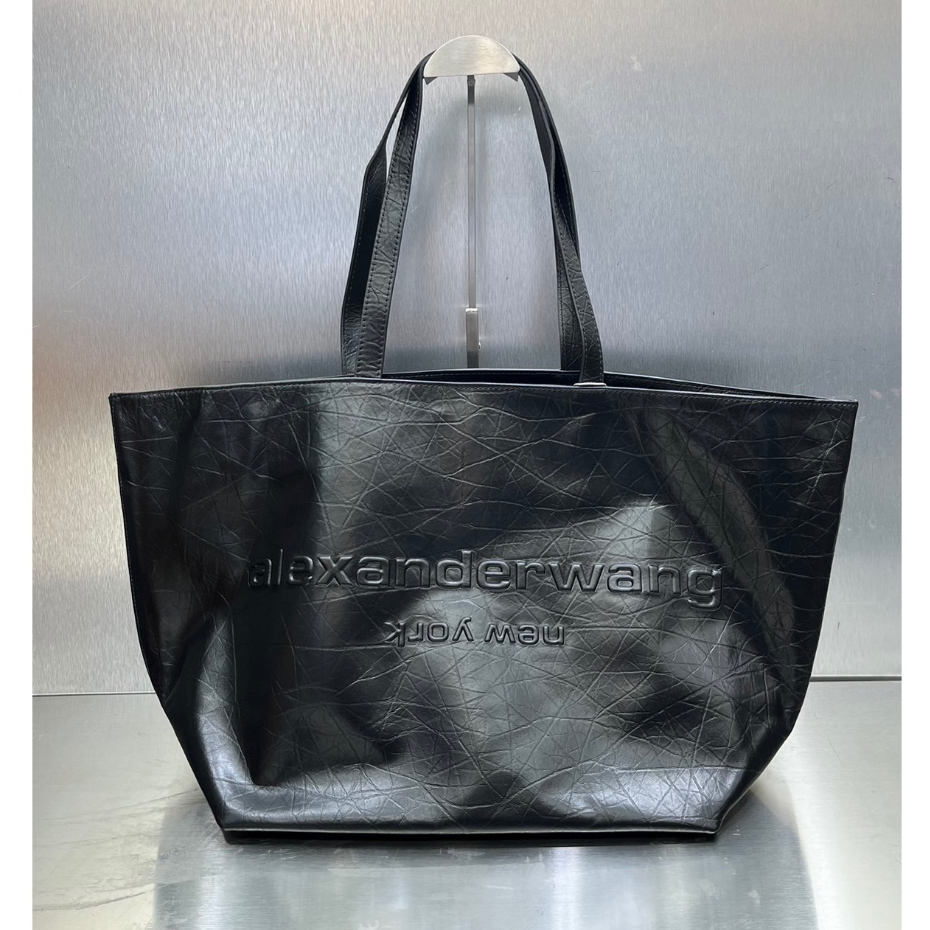 ALEXANDER WANG PUNCH LEATHER TOTE BAG กระเป๋า หนังแท้ ใบใหญ่ อเล็กซ์ แวง