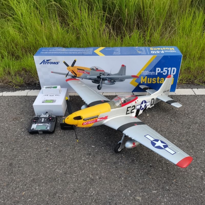 AROWS​ P51​ MUSTANG​ 1100MM ชุดพร้อมบิน วิทยุ 6CH แบตเตอรี่​ 3S11.1V 2200​MAH