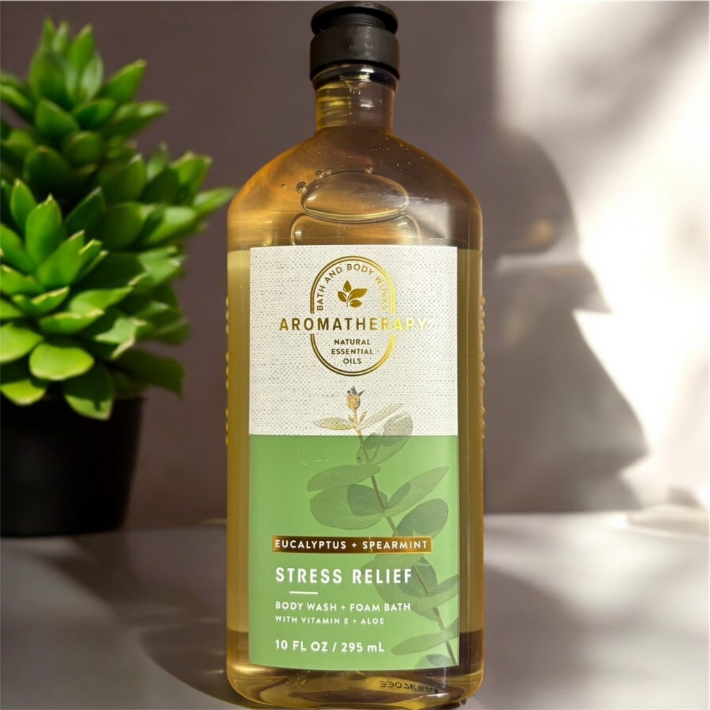 Bath & Body Works Aromatherapy Body Wash & Foam Bath 10 fl.oz. (295 ml) Shower Gel กลิ่นอโรม่าหอมๆ
