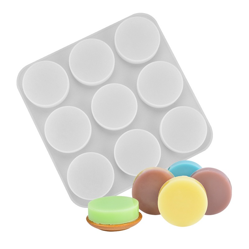 แม่พิมพ์ ซิลิโคน วงกลมใหญ่ 9 ช่อง (สีขาว) 9-Cavity Large Round Disc Silicone Mold