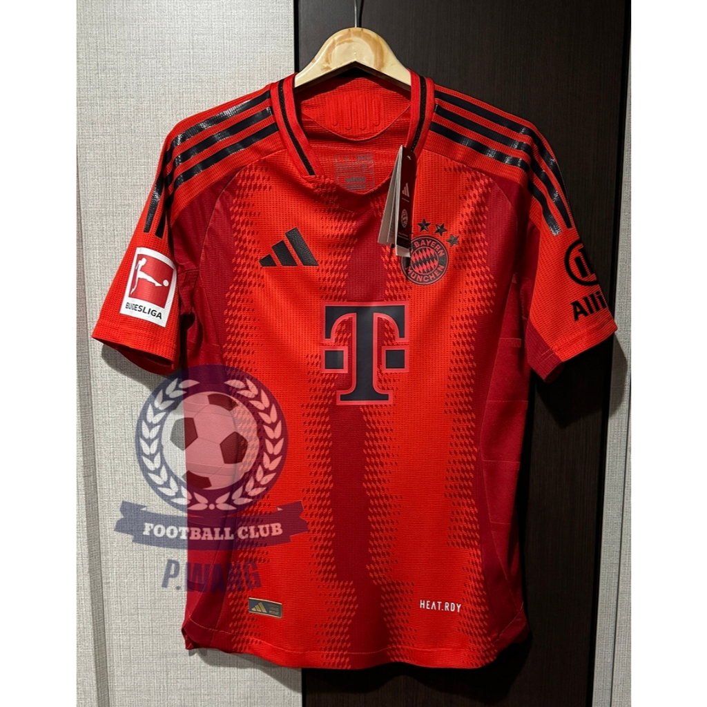 New!! เสื้อฟุตบอลทีม บาเยิน PLAYER เกรดนักเตะ Home เหย้า 2024/25 ฟลูออฟชั่นอาร์ม BUNDESLIGA ชื่อเบอร์นักเตะแบบใหม่ล่าสุด