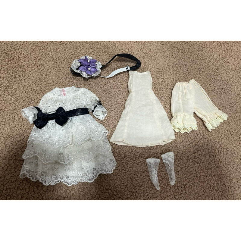 blythe stock outfit veronica lace ชุดบลายธ์แท้