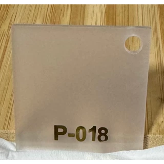 แผ่นอะคริลิค ใส ขาว สีๆใส ความหนา 1-5 มิล ขนาด 30x60 cm มีให้เลือก 27 สี