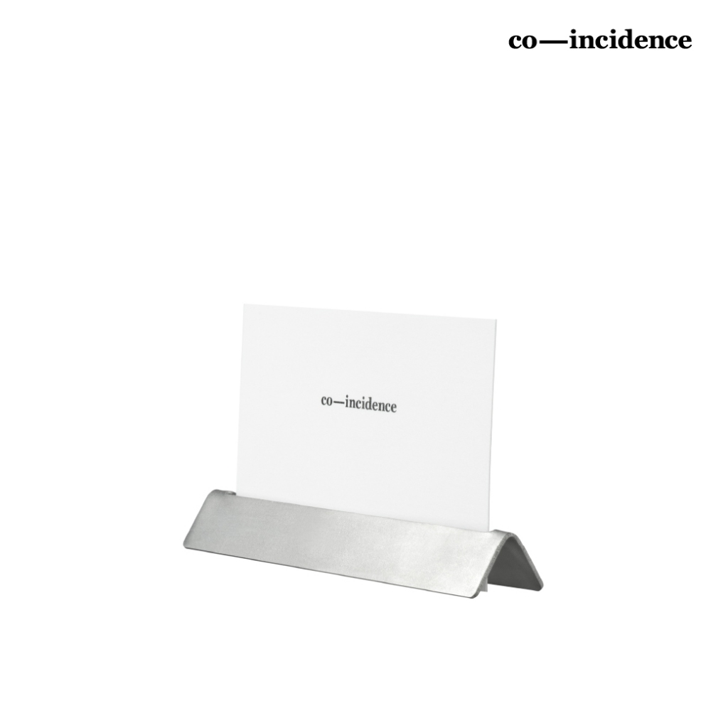 EVERYDAY & FRIENDS | co Aluminium Small Stand (co-incidence) | ที่เสียบนามบัตร ออฟฟิศ ตกแต่งบ้าน โต๊ะทำงาน ของขวัญ
