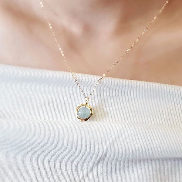 Treasure &Treasures |  *รุ่นถอดจี้ไม่ได้* สร้อยคอเงินแท้รุ่น lucky necklace สร้อยคอเงินแท้ จี้หินนำโชค มินิมอล