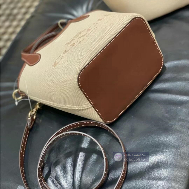 【พร้อมส่ง】แท้💯% outlet Hanna Bucket 7.6 นิ้ว กระเป๋าใส่ตะกร้าผัก กระเป๋าสะพายสตรี กระเป๋าถือแบบใหม่