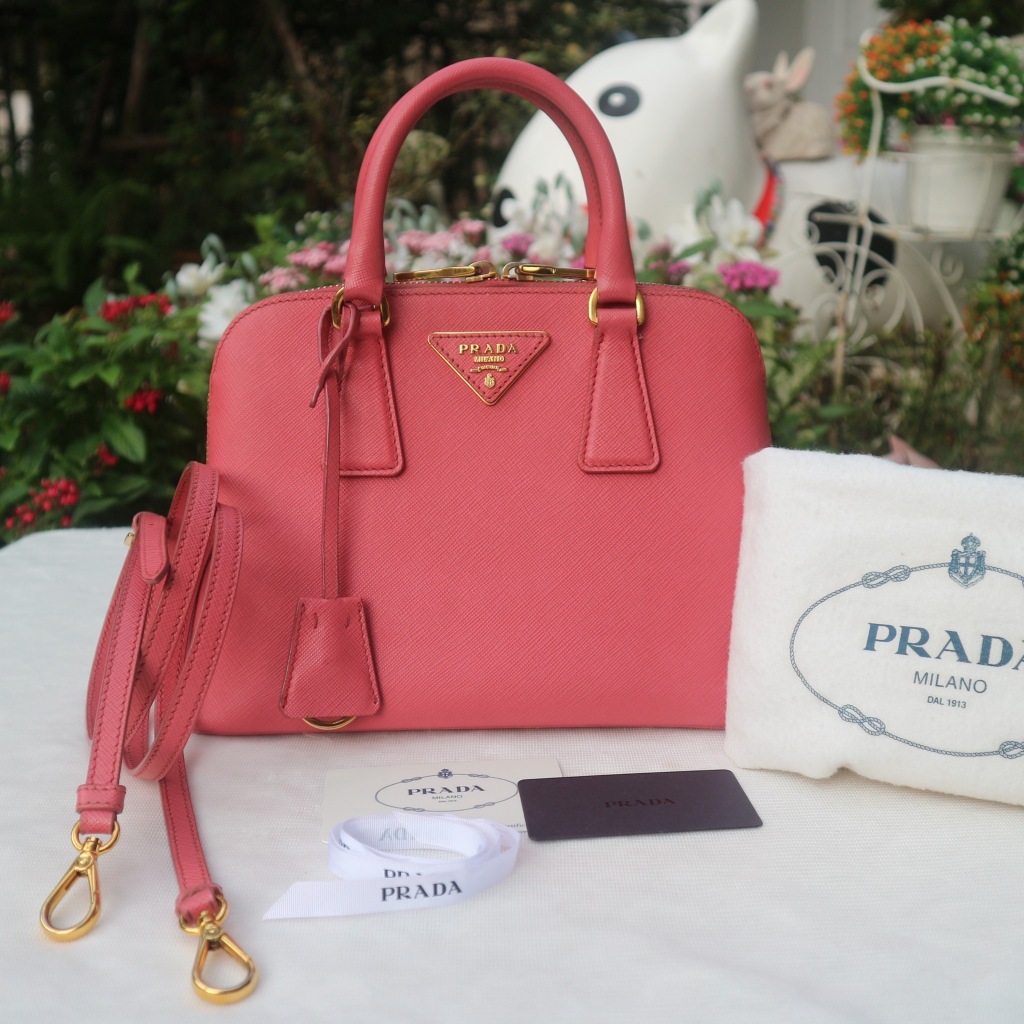 Prada alma pink 25 มือสอง