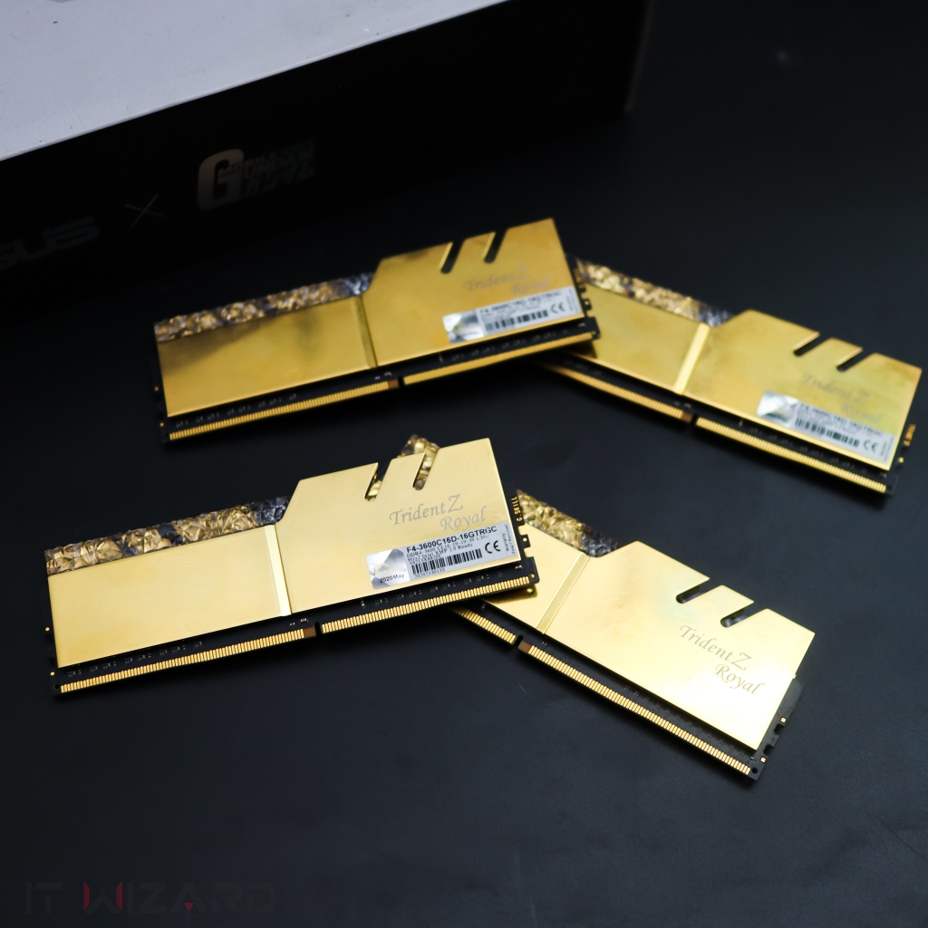 RAM G.SKILL TRIDENT Z ROYAL RGB DDR4 3600 16GB(8GBX2)(มือสอง)