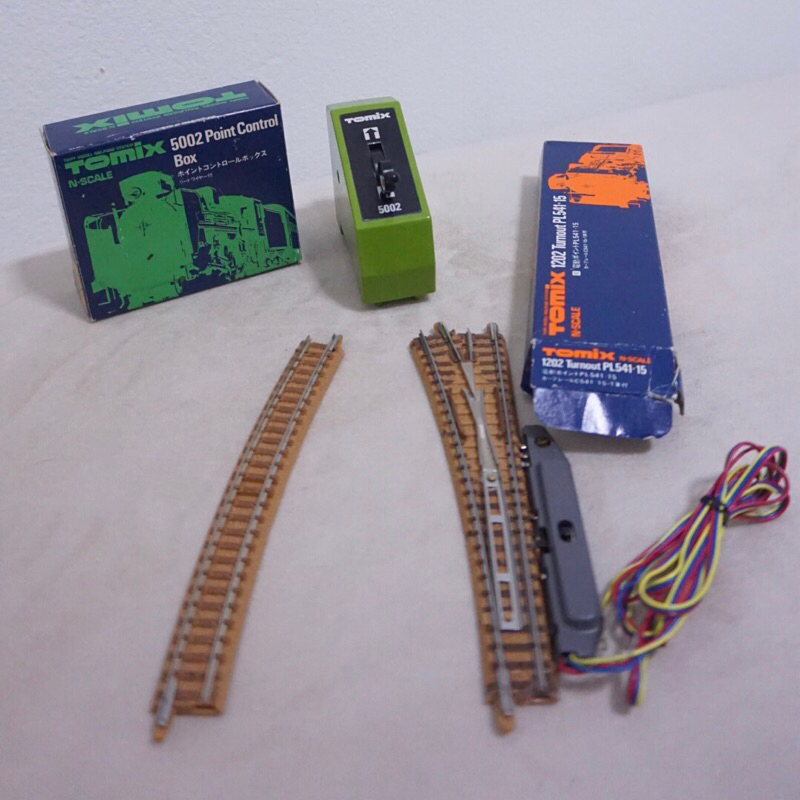 ส่งต่อ รางรถไฟ tomix  n scale เซตรางสับหลีก*ซ้าย 1 ชิ้น , รางโค้งเล็ก, electric สวิตช์คอนโทรล 1 อัน 