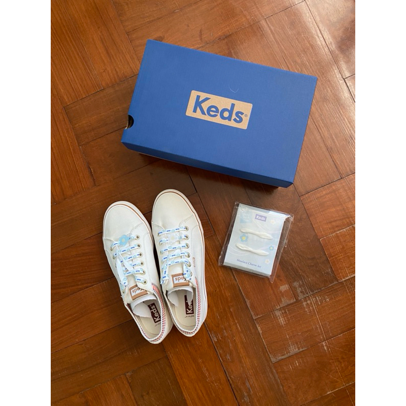 Keds sneaker size us8/eur39