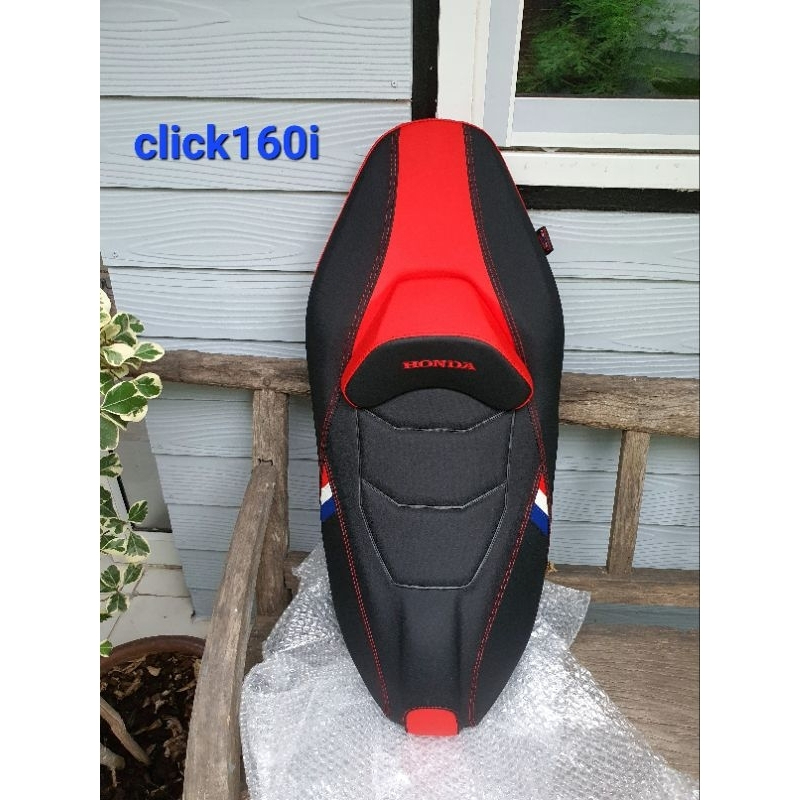 เบาะclick110i,125i,150i/click160/(โครงเทียมใส่หมวกกันน้อคไม่ได้)สวยเท่ตามสไตร์คนรักรถ,ต้องการสีไหน,ทรงไหนแชทหาร้าน