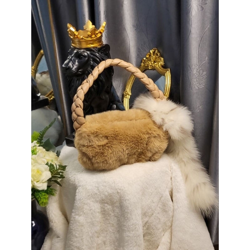 FLUFFY BAG กระเป๋าขน พร้อมส่ง ♡