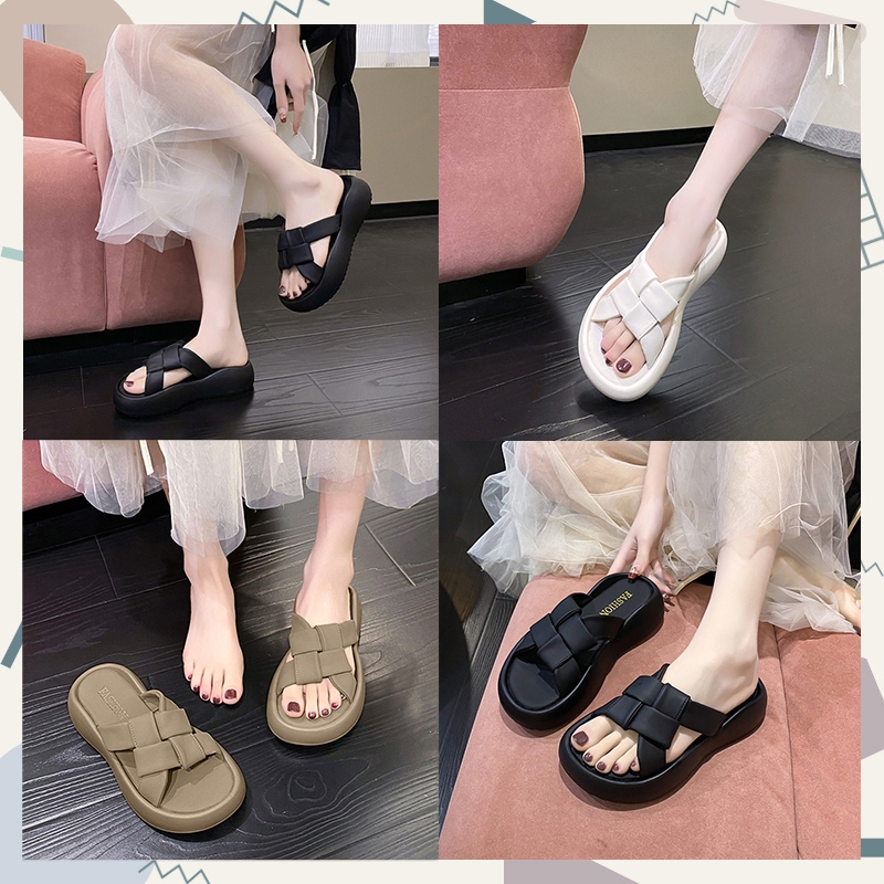 Walkon พิกัดของดีราคาถูก รองเท้าแตะแฟชั่นแบบสวมสำหรับผู้หญิง รุ่นนี้งานแนะนำเลย ดีเทลคือสวยทันสมัยมาก มีให้เลือก 3 สี วั