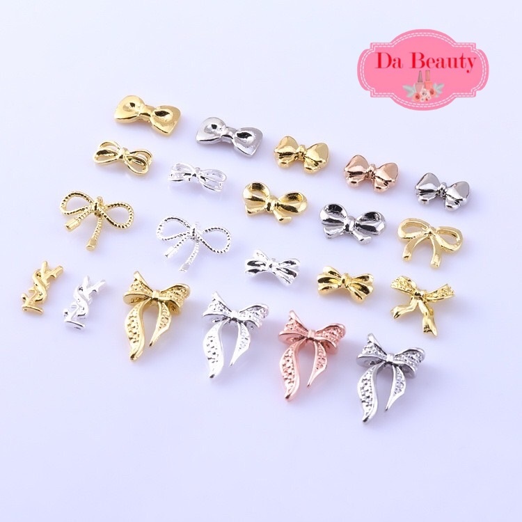 อะไหล่เงินทองสวยๆสำหรับตกแต่งเล็บ (1 ถุง มี 10 ชิ้น) สินค้าพร้อมส่ง