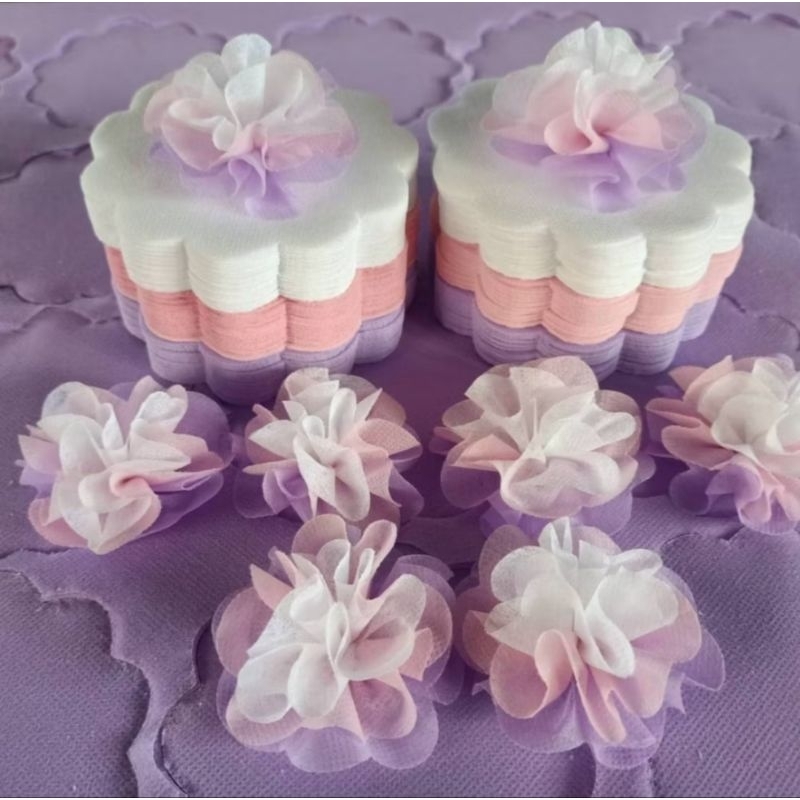 เซ็ต 3 ชั้น ไล่สีพาสเทล [ขอบดอกไม้ สีม่วง+ชมพู] กระดาษสาห่อ เหรียญโปรยทานพร้อมหนังยาง ราคาถูก