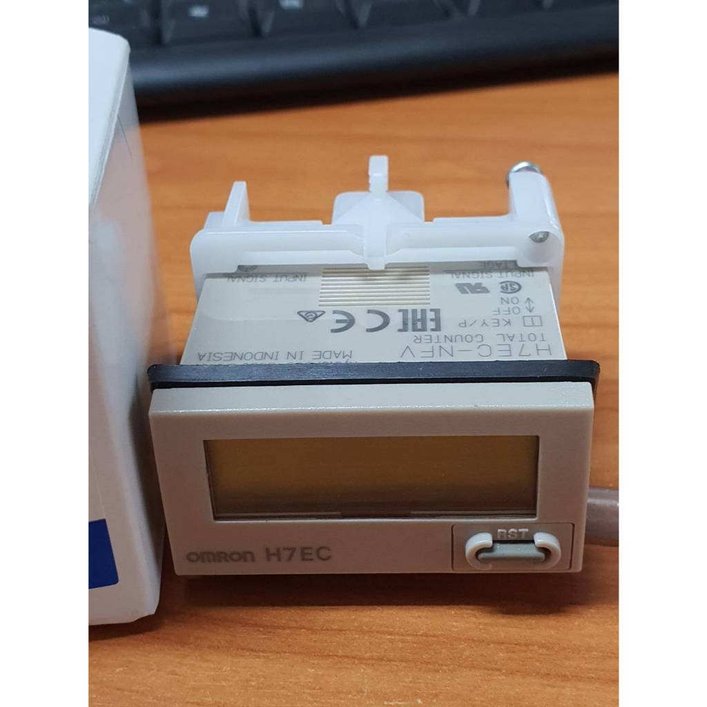 H7EC-NFV 24/240VAC/VC OMRON COUNTER