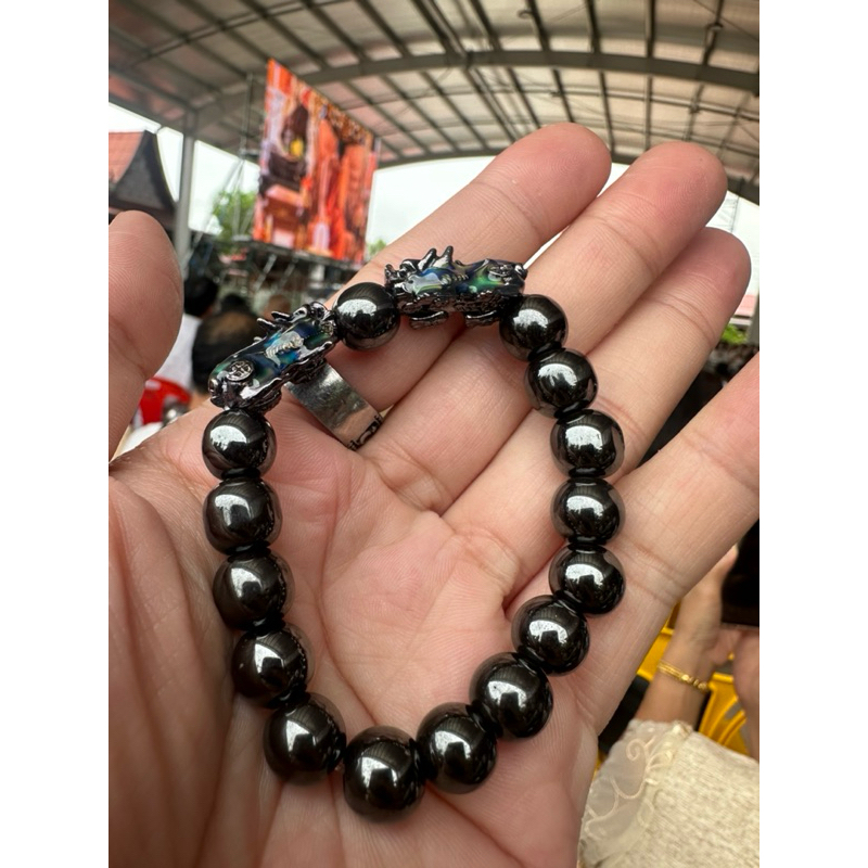 กำไลเหล็กไหลปี่เซียะเปลี่ยนสีได้ตามอุณหภูมิหลวงปู่ศิลาสิริจันโท