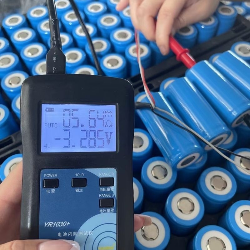 ลิเที่ยมฟอสเฟตสเปค32700 3.2v 19.2wh -6Ah (สินค้าพร้อมส่ง)​