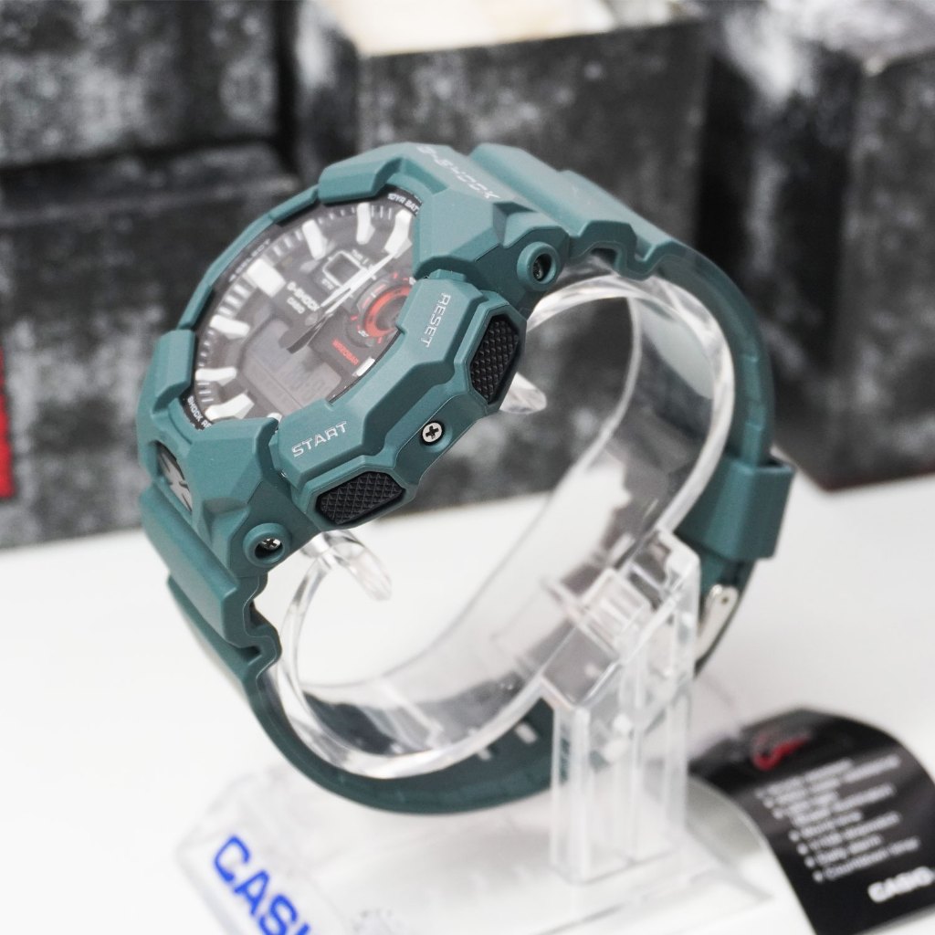 Casio G-Shock นาฬิกาข้อมือผู้ชาย สายเรซิน รุ่น GA-010( GA-010-1A, GA-010-2A,GA-010-5A)
