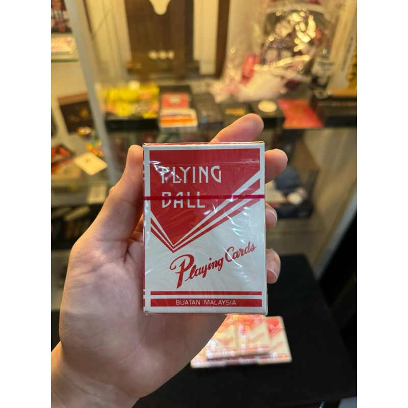 ไพ่ Flying Ball 686 (ไพ่ฝึกเล่นมายากล) รุ่นประหยัด 79฿ ต่อ 1สำรับ