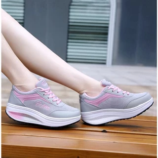New รองเท้าผ้าใบ รุ่นใหม่ รองเท้าเพิ่มความสูงสำหรับผู้หญิง น้ำหนักเบา ใส่เดินสบาย .A076