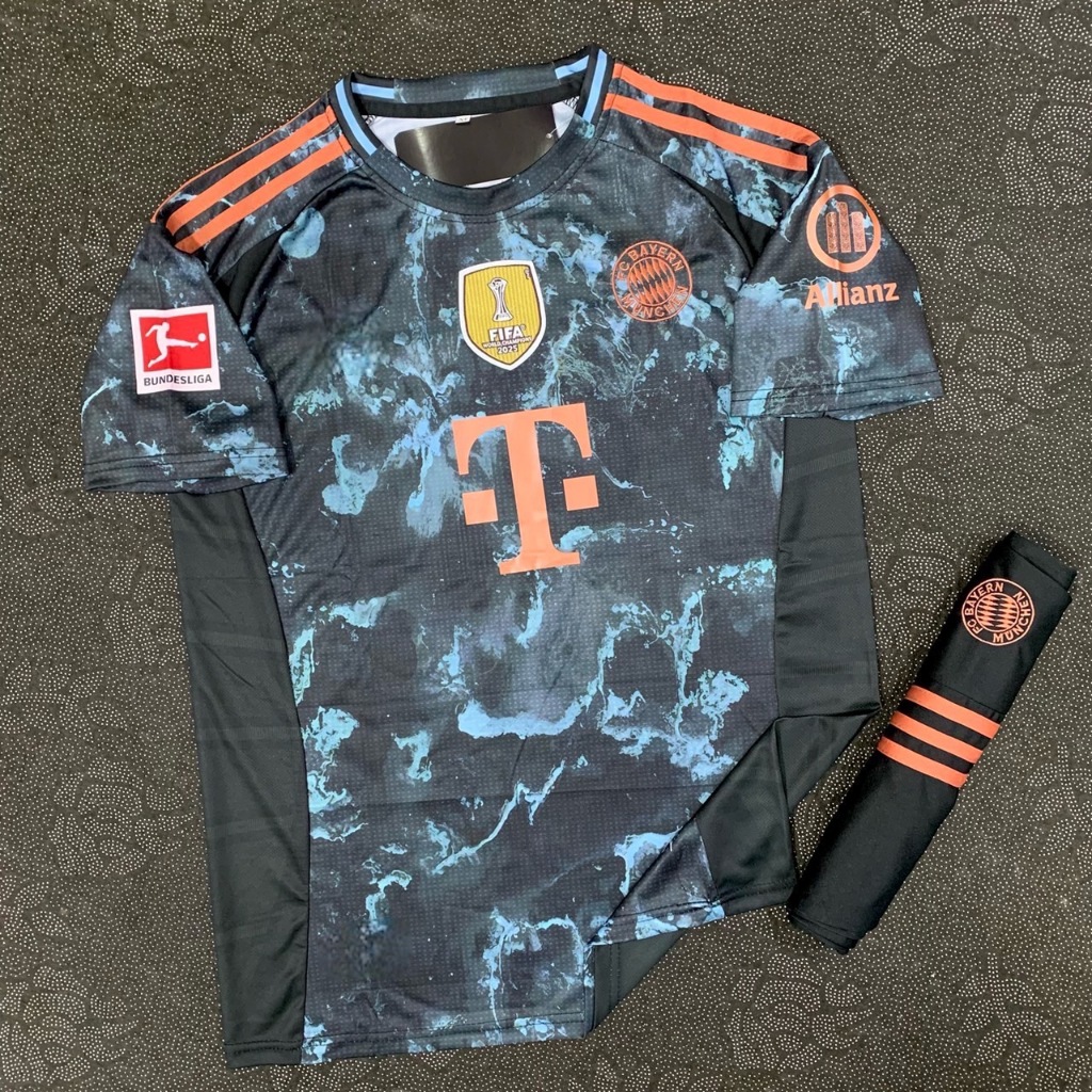 เสื้อฟุตบอล เสื้อพร้อมกางเกงชุดกีฬาใหม่ล่าสุด เนื้อผ้าดีใส่สบาย
