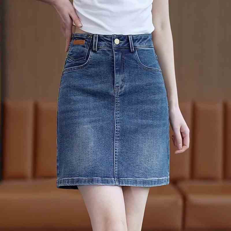 GHAOHES กระโปรงมิดี้ผ้ายีนส์เอวสูง เย็บปักถักร้อย  ทรงกระบอกตรง กระโปรงสั้นยาว18นิ้ว ผ้าไม่ยืด V89