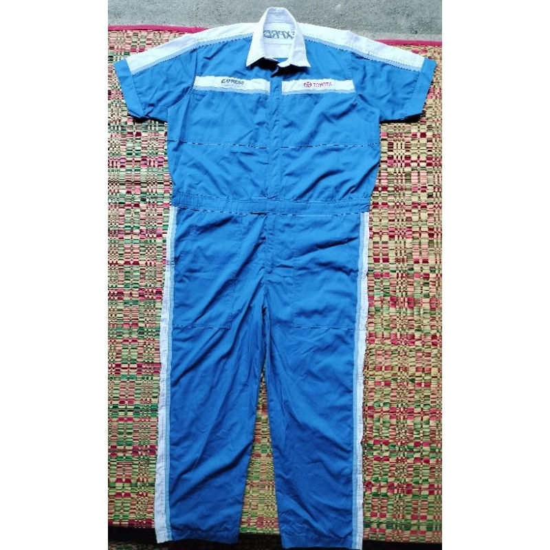 ชุดหมี ชุดช่าง Toyota