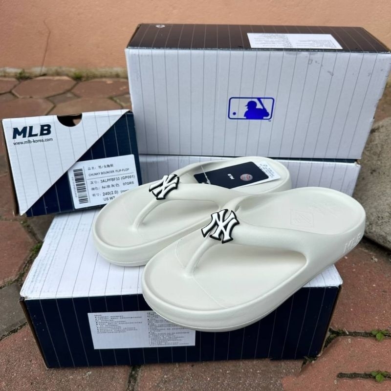 รองเท้าแตะ MLB รองเท้าแตะ NY ✔️มีกล่อง📦 ชนSHOP2025❤️