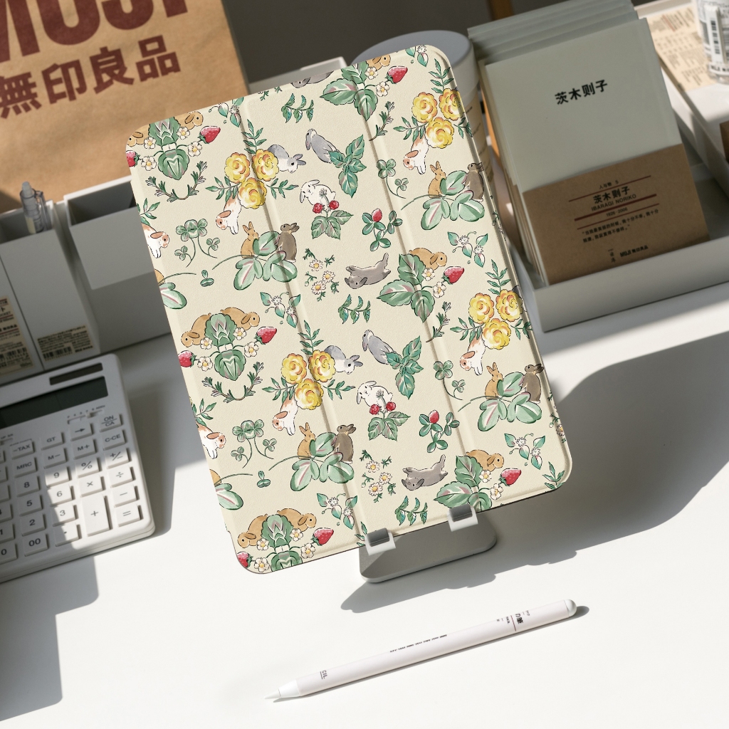 พร้อมส่ง เคสไอแพด Air5 Gen9 Air6 MINI7 ที่ใส่ปากกา กระต่ายสตอเบอรี่ เคส iPad gen8 Air5 10.9 Gen10